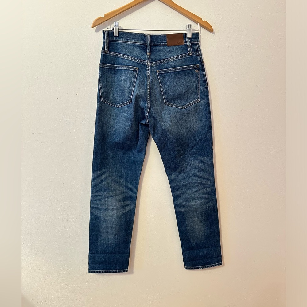 Madewell Women’s Classic Straight Jeans in Dark Wash Size 26